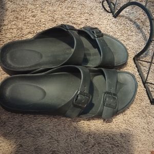 Black strap sandals